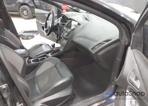 2014 Ford Focus from USA, damaged, VIN 1FADP3L90EL427036